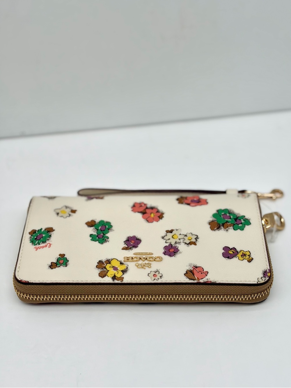Coach LONG ZIP AROUND WALLET WITH SPACED FLORAL FIELD PRINT - Picture 7 of 11